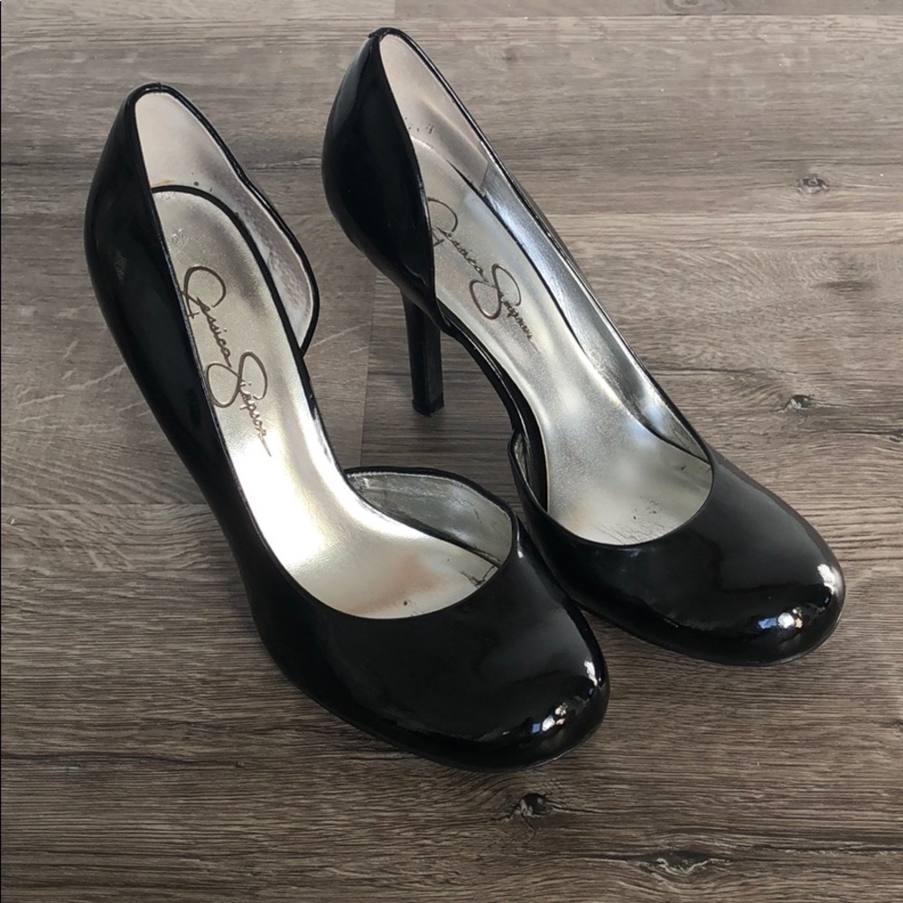 Jessica Simpson Black Patent Leather Pumps
